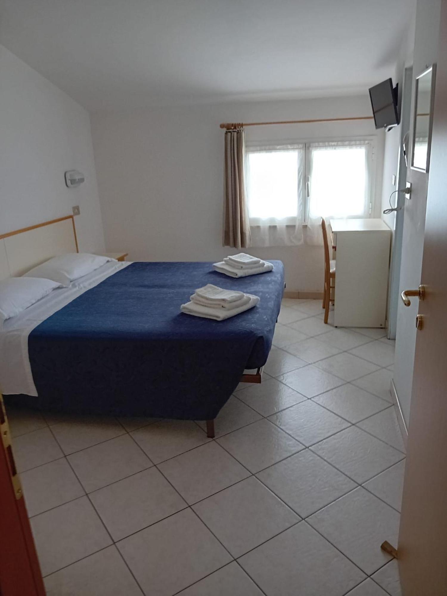 Hotel Serafini Misano Adriatico Exteriér fotografie