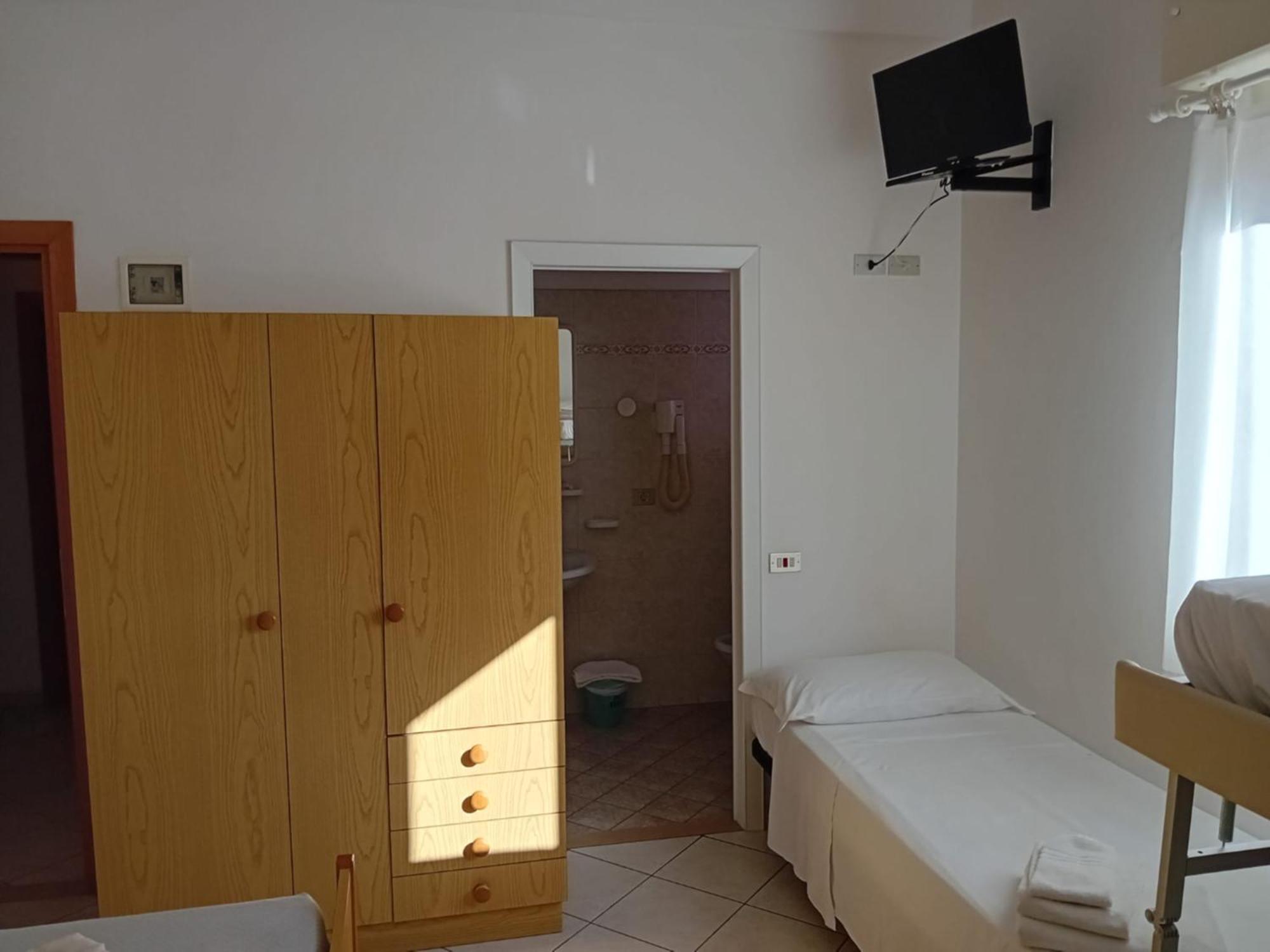 Hotel Serafini Misano Adriatico Exteriér fotografie
